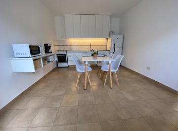 Departamento de 3 ambientes, Pilar · Amplio y Funcional en Complejo 3 Ambientesilar Ika