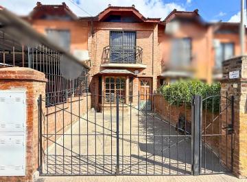 PH · 92m² · 4 Ambientes · 1 Cochera · PH 4 Ambientes Labardén 97 Jose C. Paz