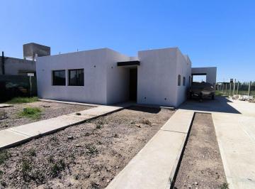 Casa · 150m² · 6 Ambientes · Venta Casa a Estrenar B° Rucalhue Maipú