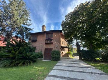 Casa de 5 ambientes, Escobar · Vendo Precioso Chalet en El Club Privado Loma Verde
