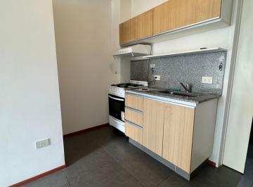 Departamento de 1 ambiente, Villa del Parque · Luminoso Monoambiente con Balcón