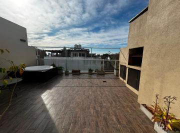 Departamento de 3 ambientes, Vicente López · Departamento Tipo Duplex con Terraza Propia en La Mejor Zona de Florida