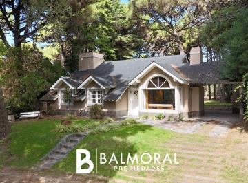 BML-BML-1295_2 · Casa en Venta de 4 Ambientes en Pinamar, Zona Bosques.
