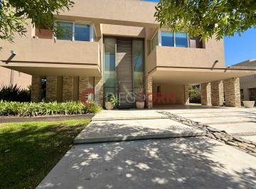 Casa · 500m² · 7 Ambientes · 6 Cocheras · Venta Casa 7 Amb, Terravista, General Rodríguez