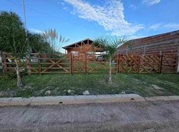 Casa · 85m² · 2 Dormitorios · Vendo Cabaña en San Justo, Entre Ríos.