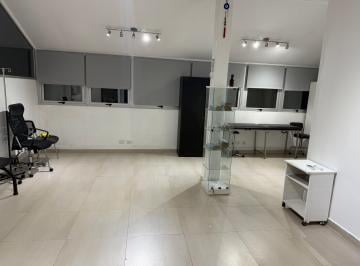 Oficina comercial de 4 ambientes, Balvanera · Oficina en Facultad de Medicina