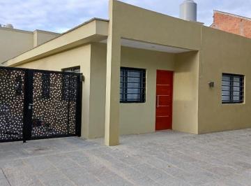 PH · 38m² · 2 Ambientes · 1 Cochera · Depto 2 Ambientes + Quincho con Parrilla