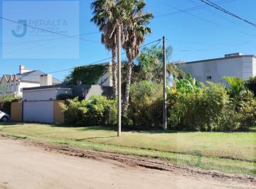 Casa · 170m² · 7 Ambientes · 2 Cocheras · Casa en Venta *zona Centro *v. Angela - Chaco