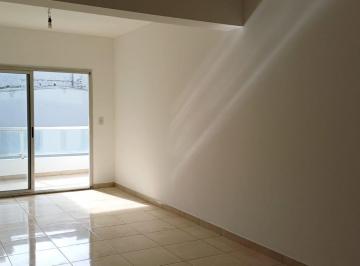 Vista hacia el balcón · Monoambiente con Patio y Balcón, Muy Luminoso y Ventilado. Propietario Directo.