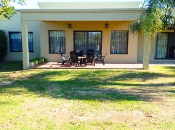 Casa de 5 ambientes, San Pedro · Excelente Propiedad en Venta