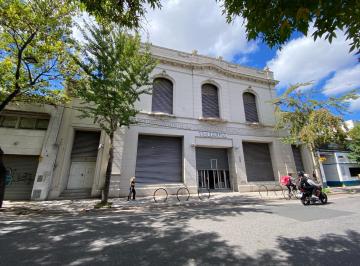 Edificio · 7173m² · Edificio Comercial en Rosario