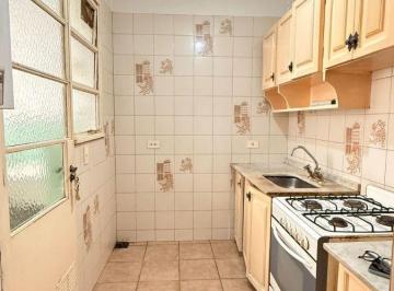 Departamento de 2 ambientes, Flores · Departamento de 2 Ambientes en Venta