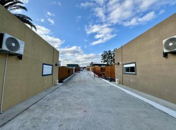 Casa · 54m² · 3 Ambientes · 1 Cochera · Colonia - Vendemos Casas de 2 Dorm. con Piscina Unidad 8