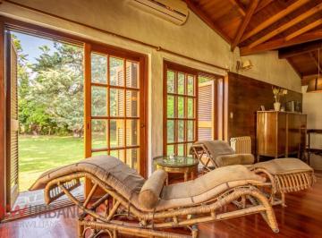 Casa · 300m² · 5 Ambientes · 2 Cocheras · Venta | Casa Quinta en Pilar Manzanares Fátima