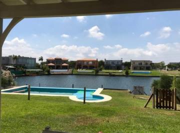 Casa · 315m² · 6 Ambientes · 2 Cocheras · Casa en Venta con Renta en Los Lagos, Nordelta