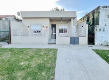 Casa · 70m² · 3 Ambientes · Casa 3 Ambientes - Parque San Martin