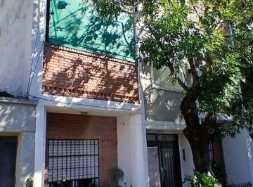 Departamento de 2 ambientes, Liniers · Liniers Semipiso 2 Amb Al Frente