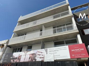 Departamento · 80m² · 3 Ambientes · Departamento en Venta de 3 Ambientes con Terraza Privada - Villa Ballester Centro