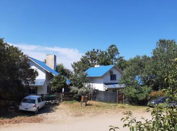 Departamento · 200m² · 3 Ambientes · 3 Cocheras · Mar Azul: 3 Unidades Sobre Lote de 600 m² con Proyecto de Modernizacion