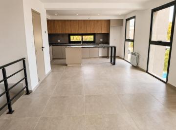 Departamento de 5 ambientes, Ciudad de Mendoza · Tittarelli Vende Excelente Dúplex de Categoría en 5ta Sección a Estrenar.