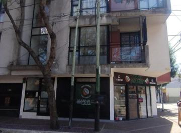 Departamento · 70m² · 3 Ambientes · 1 Cochera · Departamento 3 Ambientes en Primer Piso Al Frente con Balcón