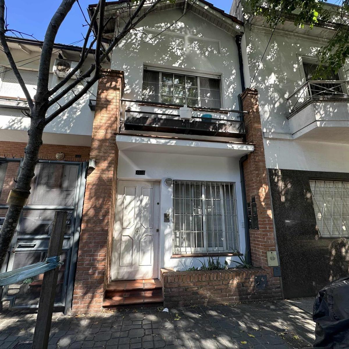 Fernandez de Ensico al 4400,  Villa Devoto, Capital Federal