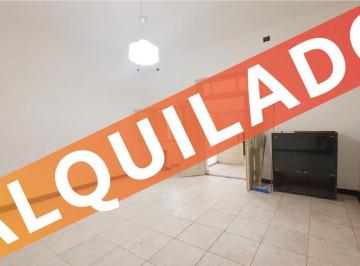 PH · 28m² · 2 Ambientes · Alquiler PH 28 m² con Patio