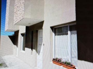 PH de 4 ambientes, Neuquén · Alquilo Dúplex Amplio - Cómodo y Luminoso - Zona Confluencia.