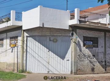 Bodega-Galpón · 194m² · Venta o Alquiler Galpón en José León Suárez