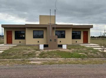 Casa de 2 ambientes, Colonia Tirolesa · Vendo Duplex con Escritura