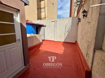 PH · 65m² · 4 Ambientes · PH en Almagro con Terraza Propia y 3 Dorm. - 83 m² Patio y Terraza