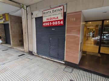 Local comercial · 80m² · 2 Ambientes · Paso Entre San Luis y Cordoba - Balvanera - Local de 77 m²