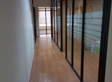 Oficina comercial · 225m² · Alquiler de Oficina de 225 m² en Montserrat