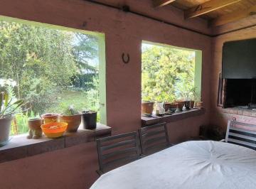 Casa · 150m² · 3 Ambientes · 1 Cochera · Venta de Casa de 1200 m² en Cañuelasca