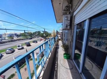 Edificio · 360m² · 5 Ambientes · Venta de Local con Departamentos Sobre La Colectora de Ruta Nacional 3
