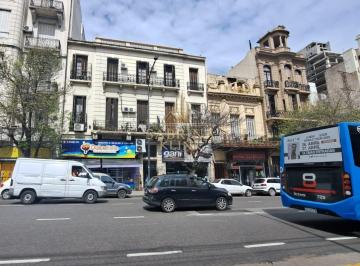 Departamento · 85m² · 8 Ambientes · Departamento Apto Profesional.