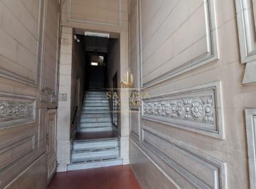 Departamento · 85m² · 8 Ambientes · Departamento Apto Profesional.