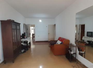 Departamento · 94m² · 5 Ambientes · B° Juniors 3 Dor. y Patio