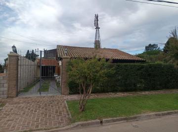 REP-REP-548_2 · Casa 5 Ambientes 3 Dorm.. | Consejal Sequeira
