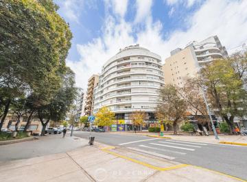 Departamento · 68m² · 3 Ambientes · Departamento en Centro