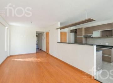 Departamento · 85m² · 3 Ambientes · Venta Departamento Semipiso a Estrenar de Dos Dorm. con Balcón y Amenities en Zona Centro