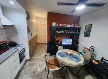 Departamento · 31m² · 2 Ambientes · Muy Buen Depto. 2 Ambientes con Balcón y Terraza Privada