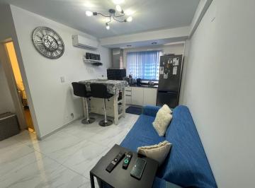 Departamento · 36m² · 2 Ambientes · 1 Cochera · Departamento en Banfield Este