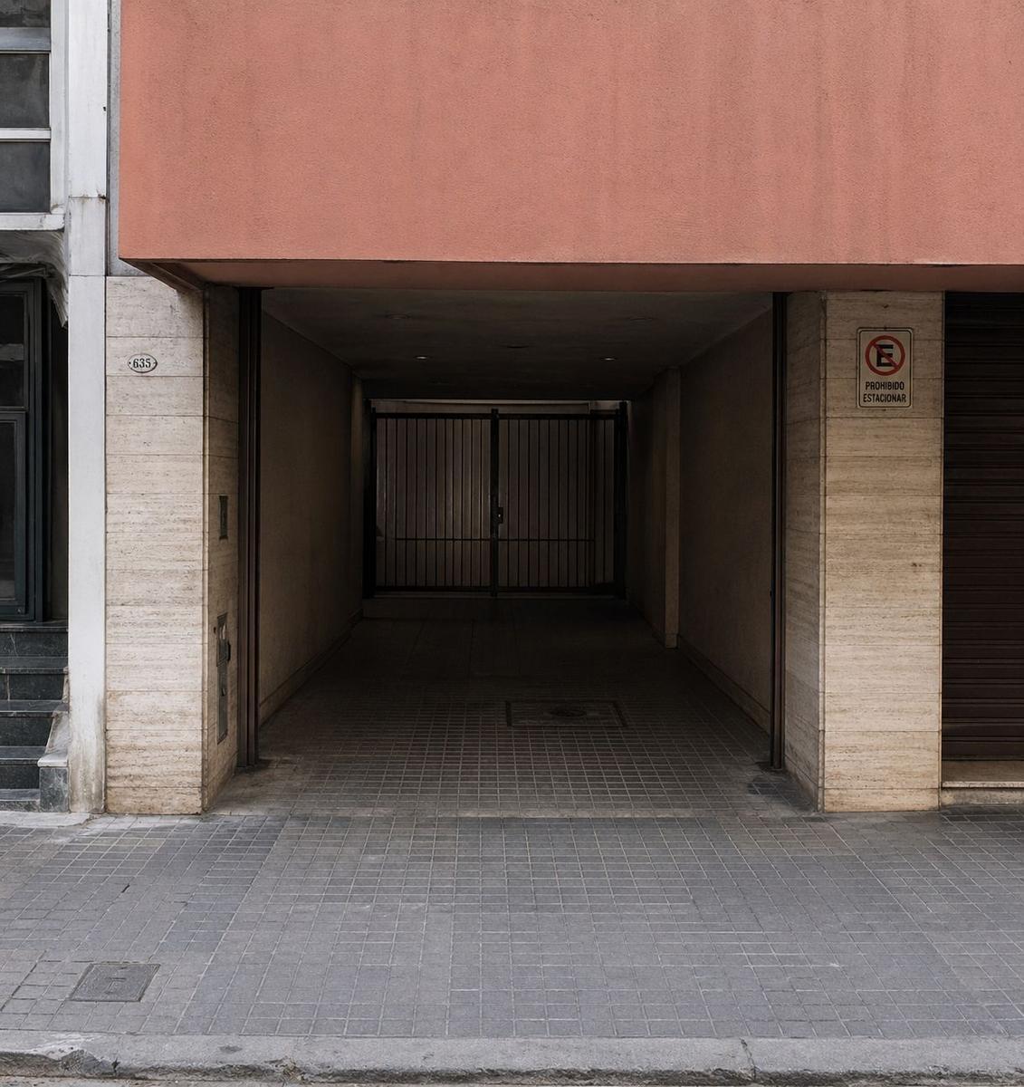 Av. Colon al 600, Centro, Córdoba
