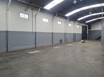 Depósito · 250m² · Alquiler Deposito con Gran Playa de Maniobras - Moron