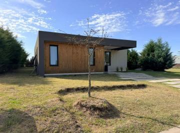 Casa de 5 ambientes, Esteban Echeverría · Alquiler Casa en Canning Barrio Belleville