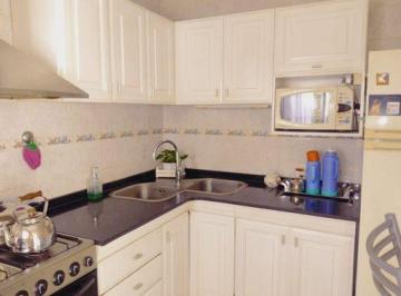 Casa · 200m² · 3 Ambientes · 1 Cochera · Casa en Venta 3 Ambientes en Lujan