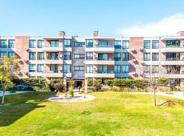 Departamento de 3 ambientes, San Isidro · Impecable Depto. de 3 Ambientes en Complejo Pasionaria San Isidro