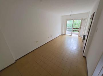 Departamento de 3 ambientes, Rosario · Depto 1 Dormitorio en Alquiler en Martín