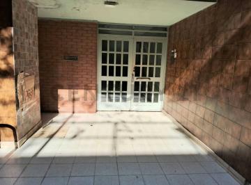 Departamento · 67m² · 3 Ambientes · Venta - Permuta - Flores Dpto 3 Amb, Patio. Lafuente 1520